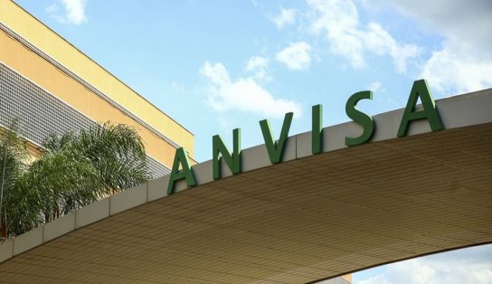  Anvisa determina recolhimento de autoteste de Covid-19 e alerta: "até o momento, não existe nenhum produto aprovado"