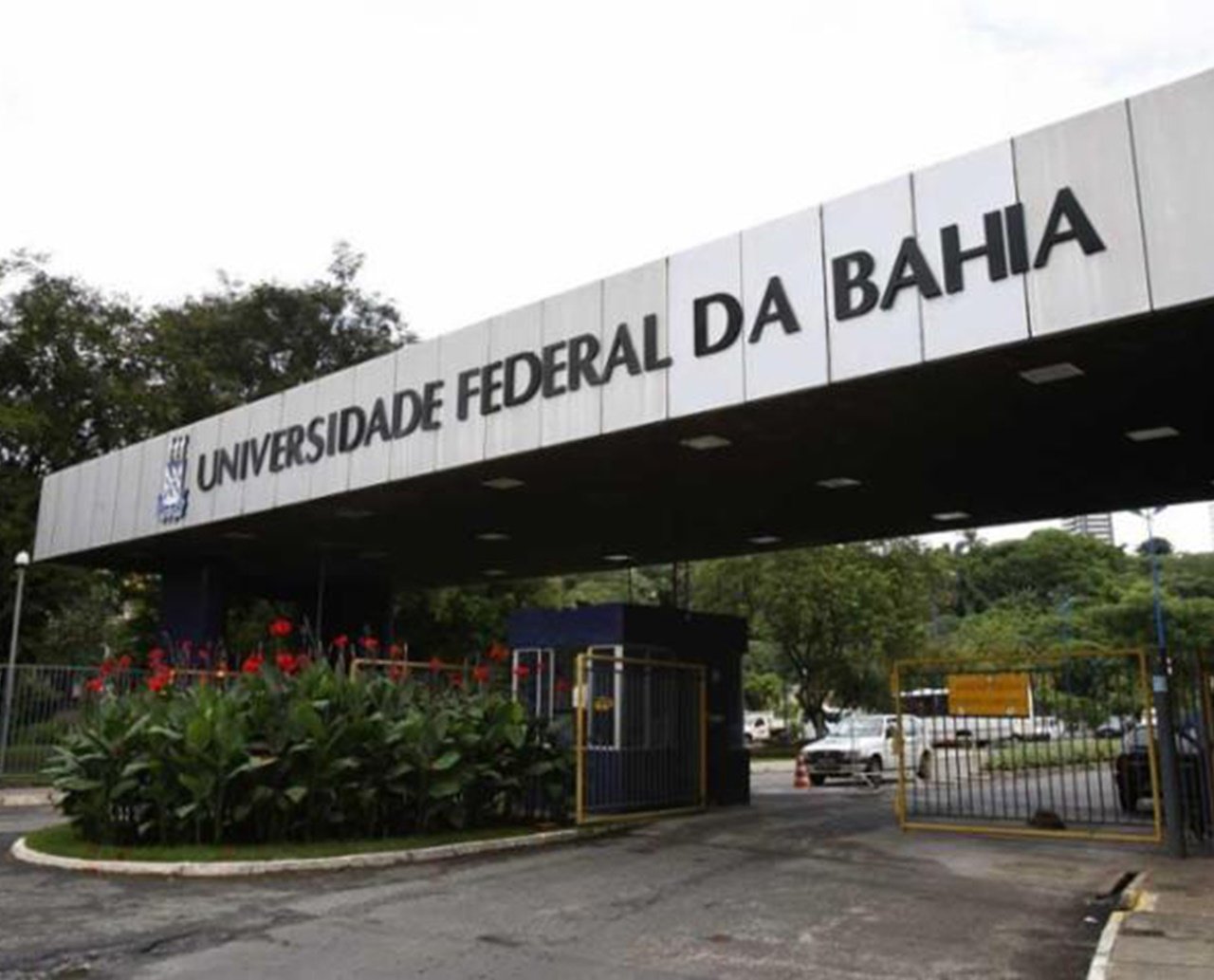 UFBA e mais 26 universidades irão exigir comprovante de vacina conta a Covid-19 no retorno às aulas; saiba mais