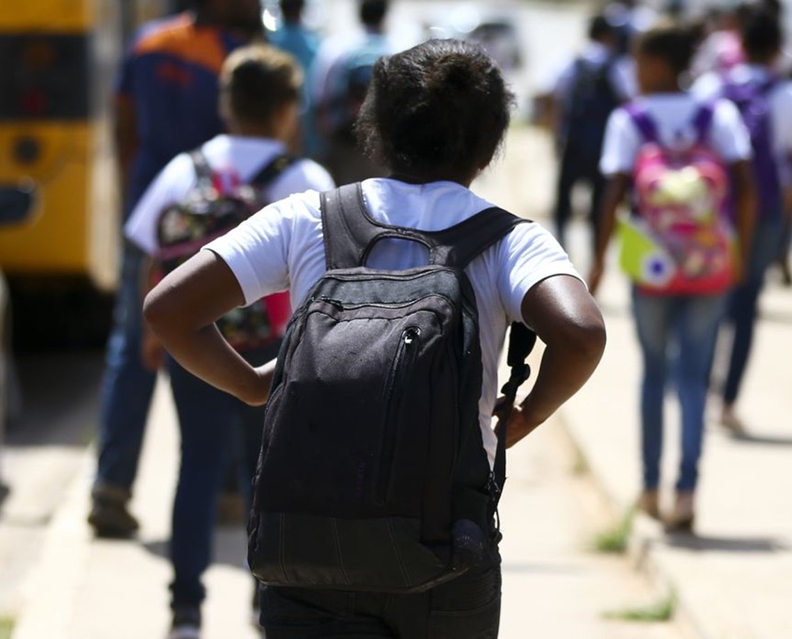 Censo Escolar: mais de 650 mil crianças saíram da escola em três anos