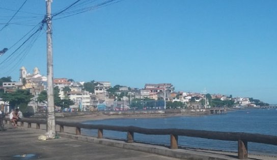 Jovem de 19 anos é morto a tiros no bairro da Ribeira; crime aconteceu na Avenida Beira Mar