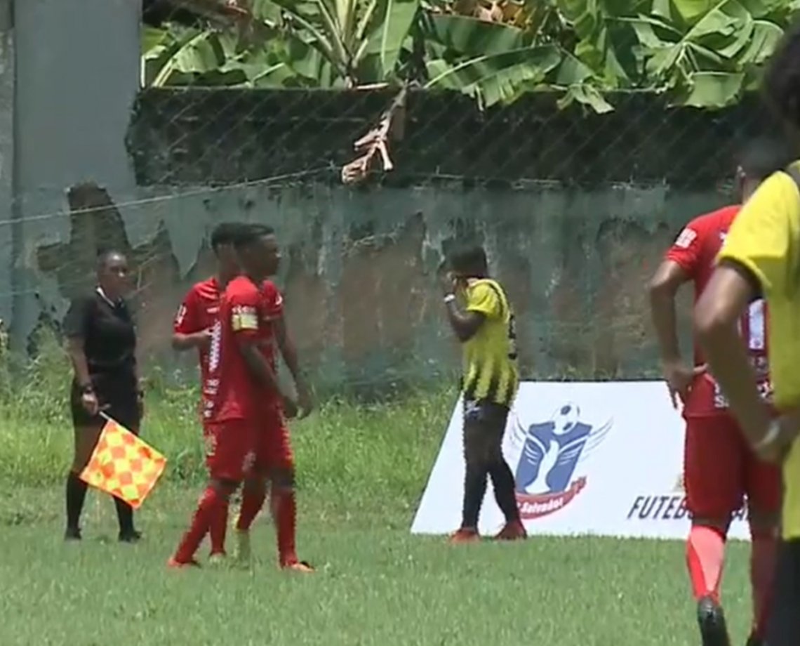 Com gol de pênalti, Lá Máquina vence América FC na Liga dos Campeões de Futebol de Várzea