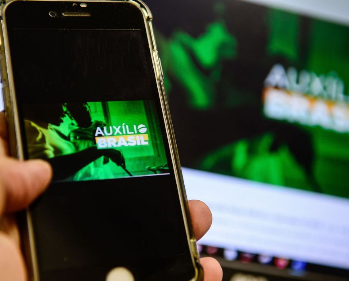 Benef&iacute;cio extra de R$ 400 do Aux&iacute;lio Brasil ser&aacute; paga a partir de segunda-feira
