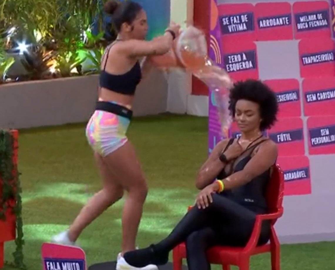 Maria é expulsa do BBB 22 após agredir Natália Deodato durante "Jogo da Discórdia"