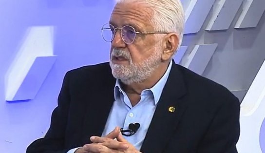 Wagner nega boatos de que cederia candidatura ao governo do estado a Otto Alencar: "o quadro continua o mesmo"