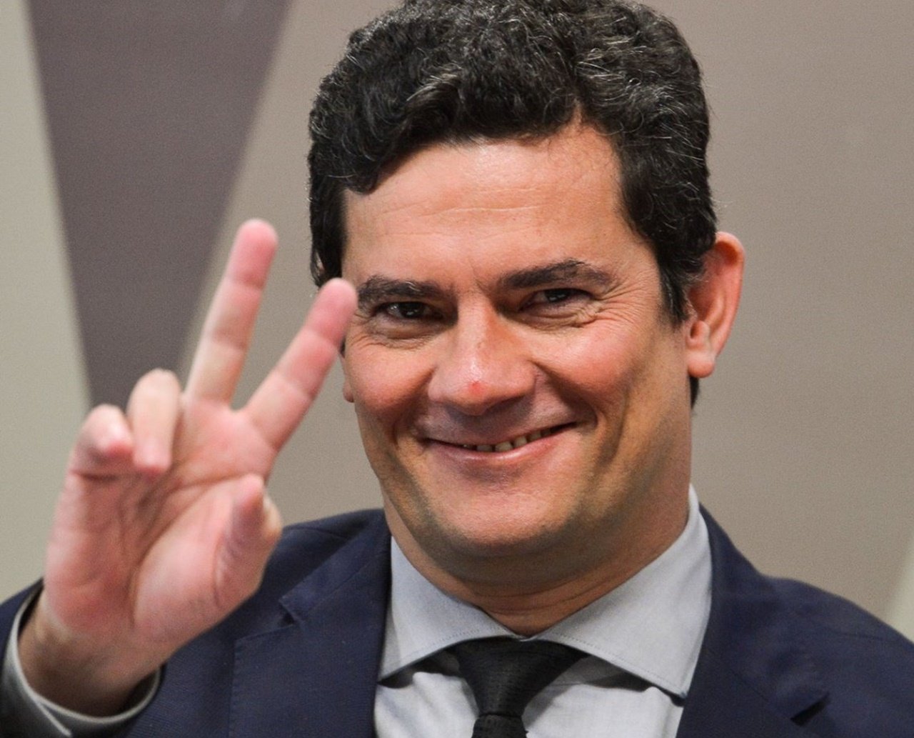 "Não tenho rabo preso", dispara ex-ministro Sérgio Moro em nova crítica a Lula e Bolsonaro 