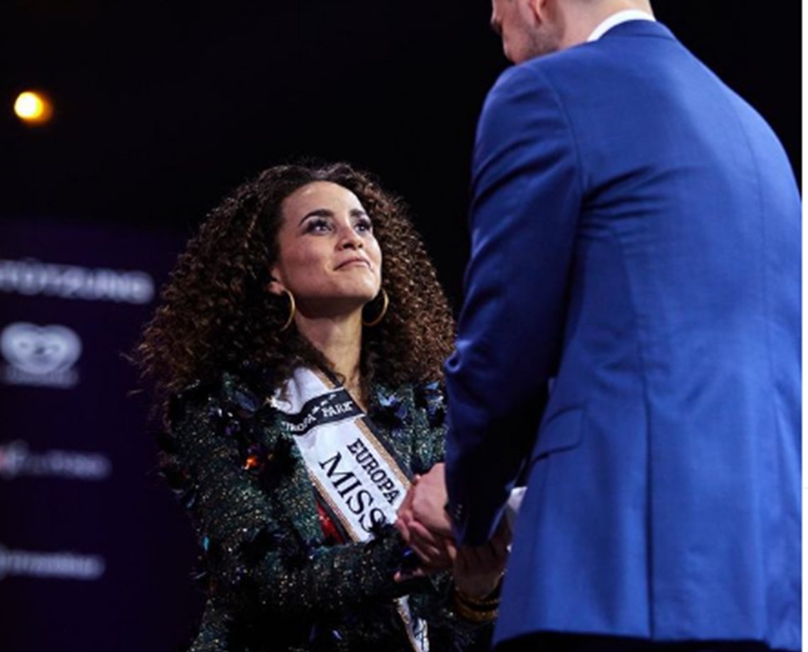  Miss Alemanha 2022 é imigrante brasileira, negra e nascida em favela; concurso celebrou "empoderamento feminino"