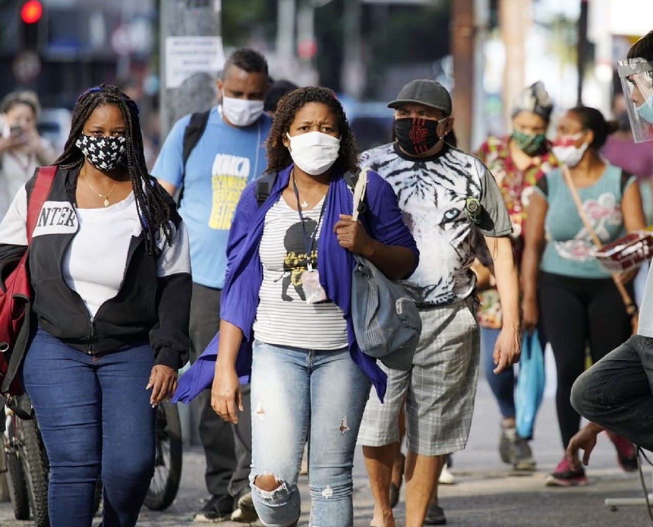 Brasil tem quase 100% de vacinados com uma dose de imunizante contra a Covid-19, segundo MS