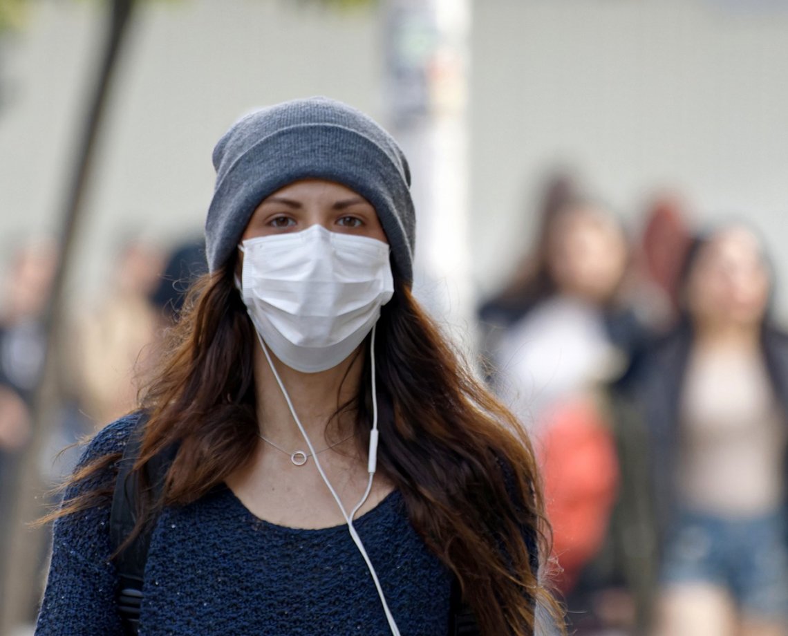 Infectologista fala em "fim da pandemia no Brasil" ainda neste ano; "vamos entrar numa fase endêmica"