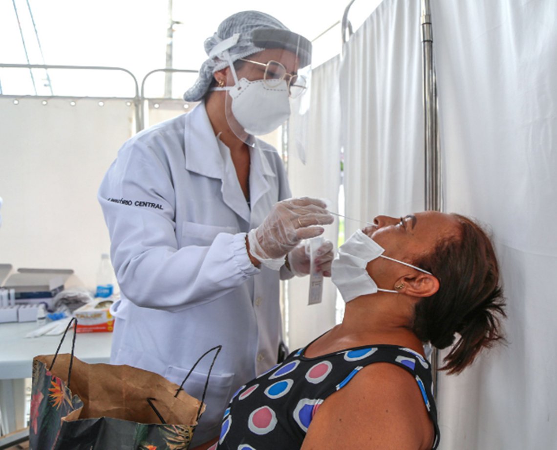 Números de contaminações diminuem e testagem de Covid-19 é encerrada nos postos itinerantes de Salvador