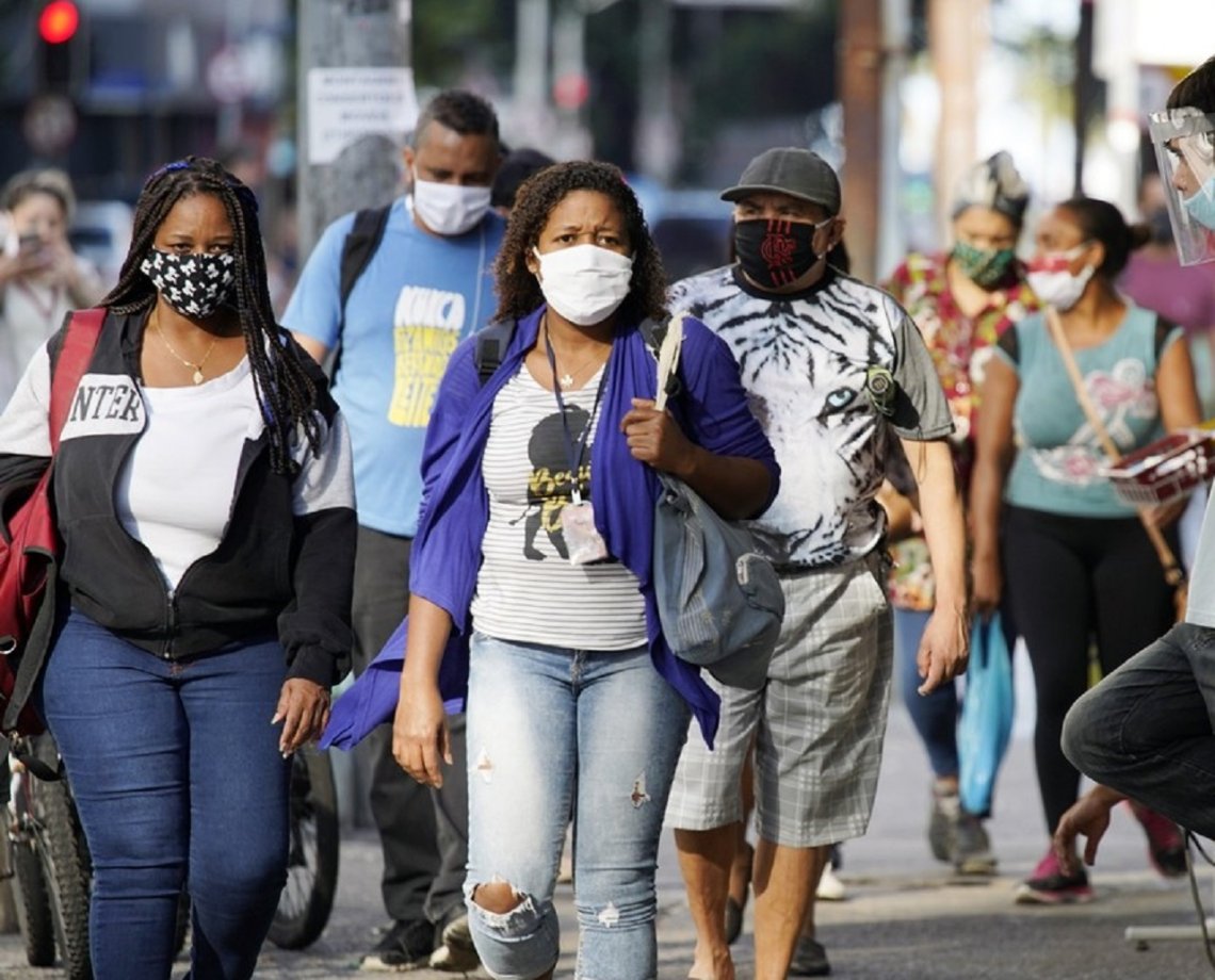 Brasil tem quase 650 mil mortes pela Covid-19; nas &uacute;ltimas 24 horas foram confirmados 297 &oacute;bitos