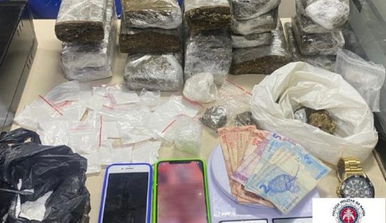 Caminhoneiro é preso após ser flagrado com 17kg de maconha na região de Feira de Santana