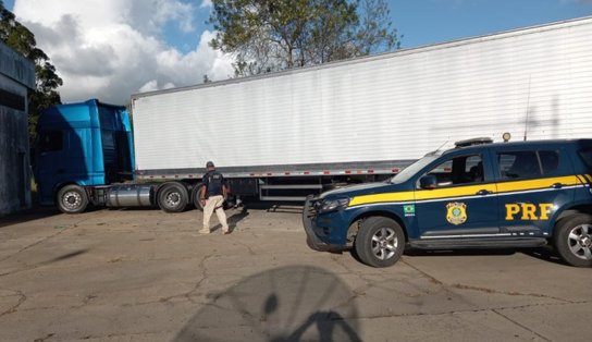 "Lei Seca": PRF apreende quase 100 mil latas de cerveja durante fiscalização na BR 116