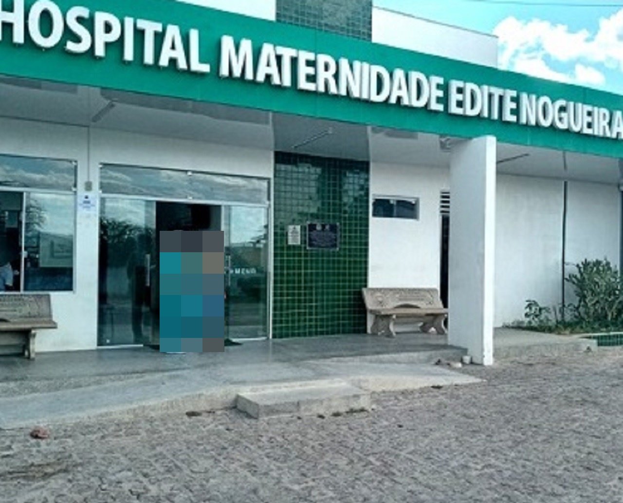 Pensando que era água, enfermeira serve cachaça para paciente internada em hospital do interior da Bahia