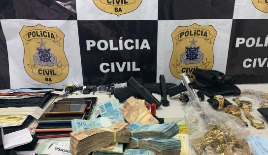 Ciganos atiram contra a polícia e acabam presos com joias e dinheiro na Bahia 