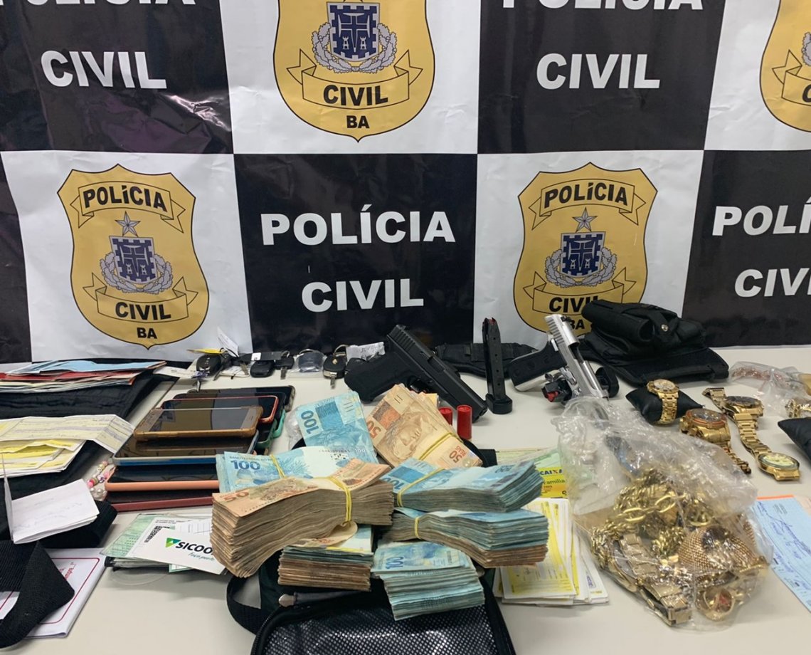 Ciganos atiram contra a polícia e acabam presos com joias e dinheiro na Bahia