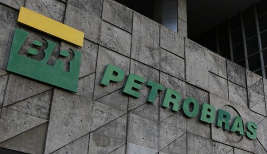 Petrobras defende reajustes de preços para evitar desabastecimento