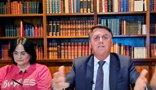 Em meio à crise no MEC, Bolsonaro diz que bota a cara no fogo pelo Milton Ribeiro: "Estão fazendo uma covardia" 