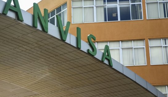 Anvisa recomenda revisão de restrições para entrada de viajantes no Brasil; vacina deve ser comprovada 