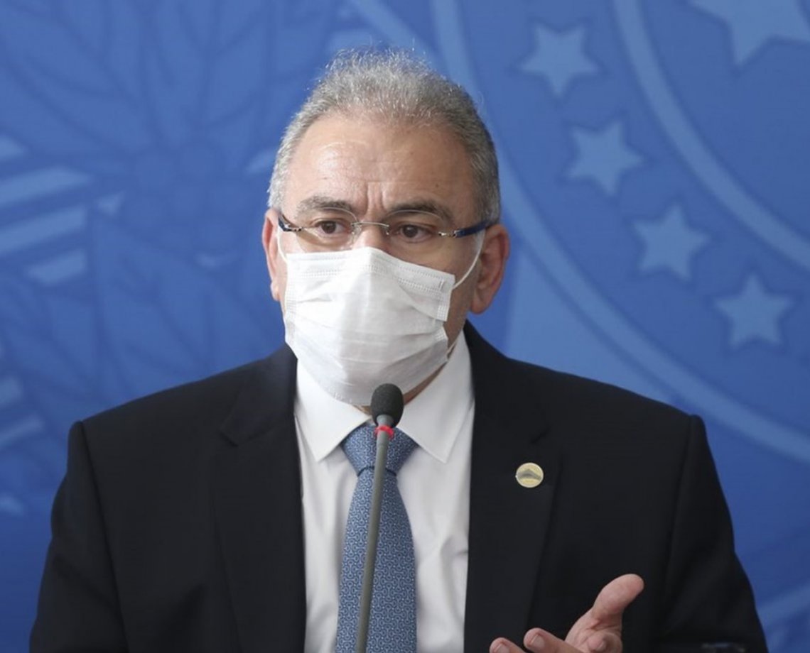 Brasil deve anunciar mudança do status de pandemia para endemia e políticas públicas podem ser afetadas 