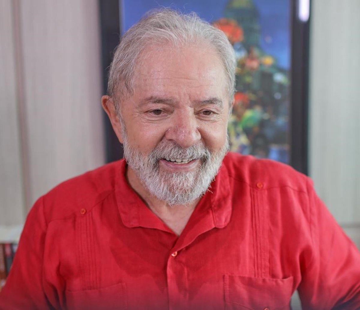 Lula chega a Salvador para chancelar chapa de Jerônimo Rodrigues ao Governo da Bahia