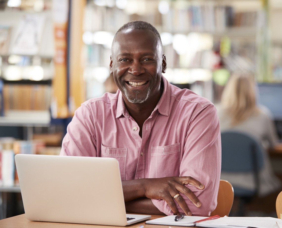 Lideranças negras: programa gratuito de especialização recebe inscrições até sábado 