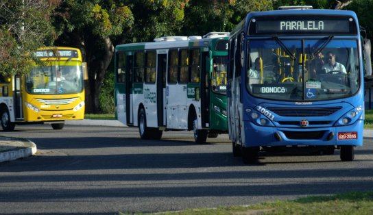 Linhas de ônibus sofrem alteração de embarque e desembarque no Lucaia, em Salvador; veja lista das mudanças 