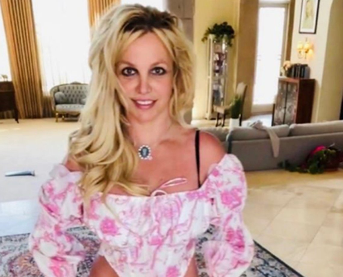 "Baby one more time": Britney Spears anuncia gravidez do terceiro filho e revela depressão perinatal