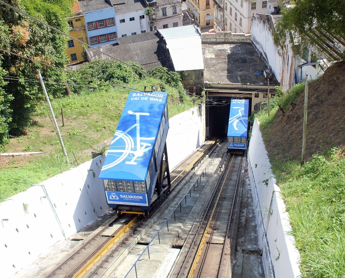 Na véspera do feriado, Plano Inclinado de Salvador vai passar por manutenção e só volta a operar na próxima semana