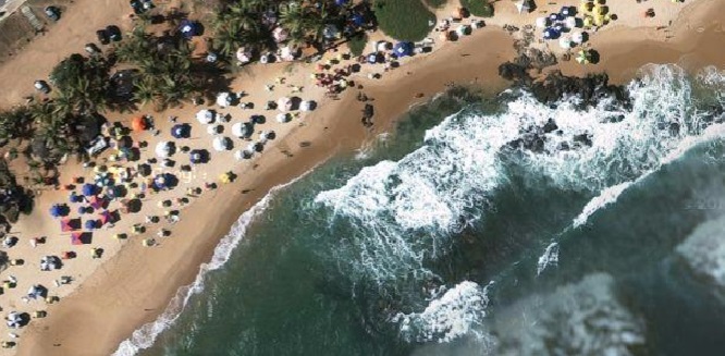 Turista se afoga e desaparece na Praia de Stella Maris