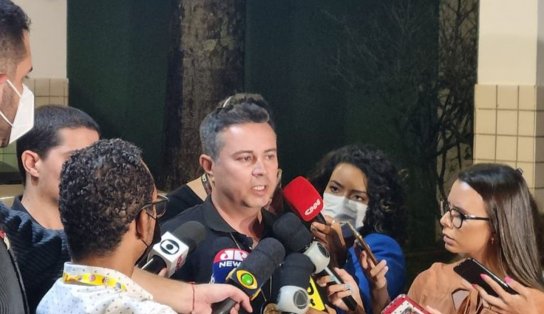 Polícia prende suspeitos de esfaquear jornalista em Brasília; crime teria sido latrocínio