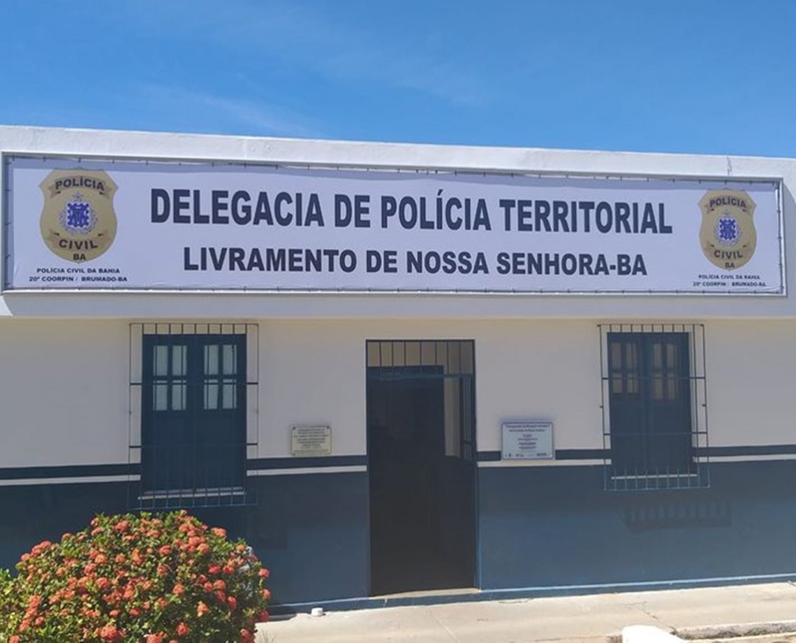 Homem é preso em flagrante por estupro de mulher em bar na Bahia, mas vai responder inquérito em liberdade