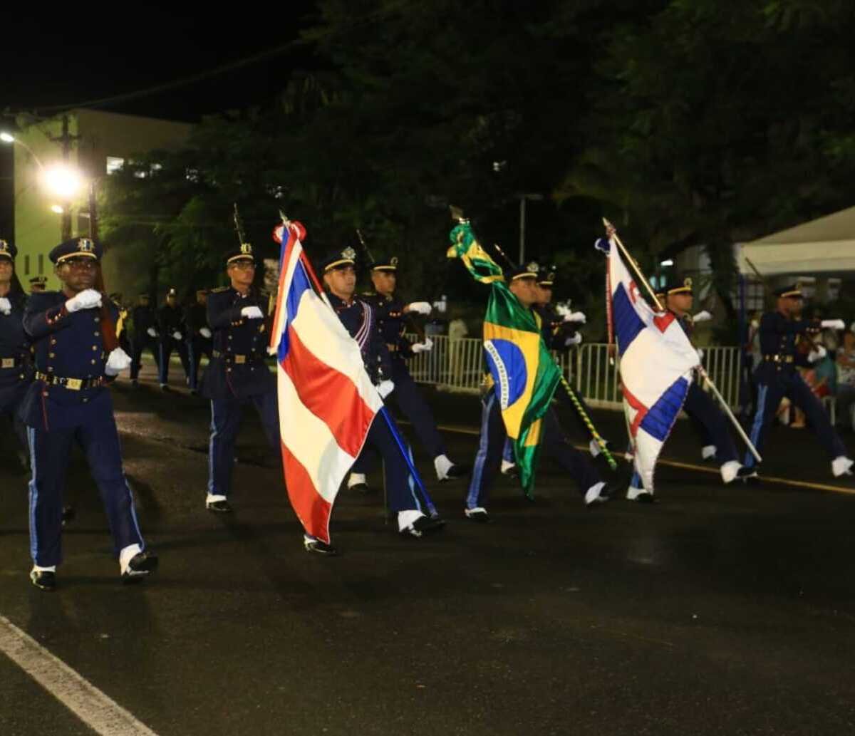 Ex-secretário de Turismo da Bahia recebe Medalha do Mérito Policial Militar em Salvador