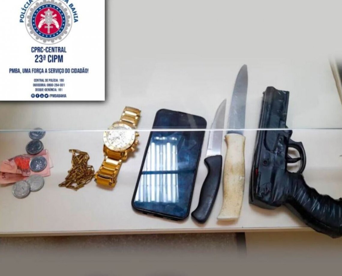 Adolescentes são detidos com arma de brinquedo durante confusão na porta de escola em Salvador