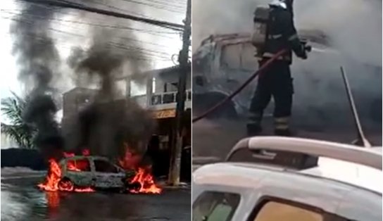 Veículo em chamas assusta moradores do Marback, em Salvador; incêndio foi controlado pelo Corpo de Bombeiros 