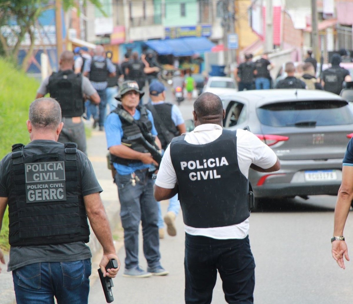 Operação policial combate grupo criminoso responsável por roubos a bares e restaurantes em Salvador