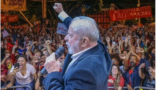 Pesquisa Ipespe: Lula segue soberano na liderança com  44%; Bolsonaro mantém 31%