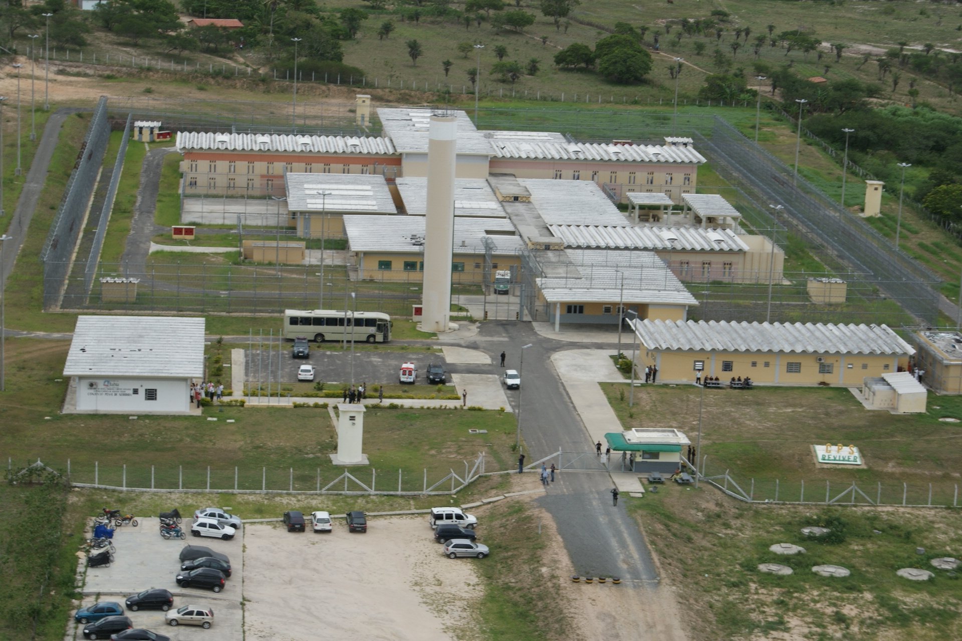 Rui Costa promove mudanças em comandos de presídios de Ilhéus e Serrinha