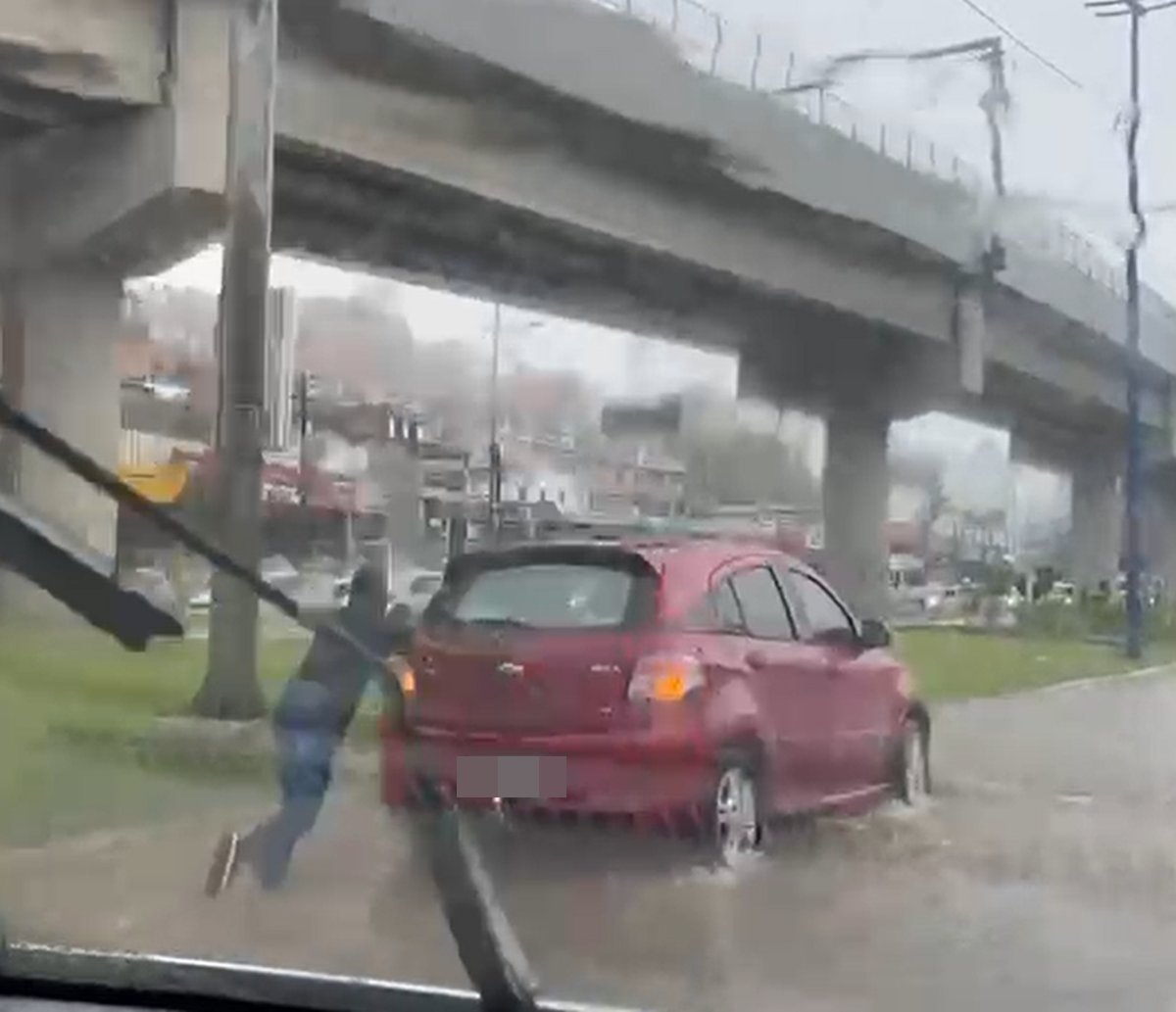 Chuva forte causa transtornos em Salvador e mau tempo deve seguir até o final da semana; veja previsão 