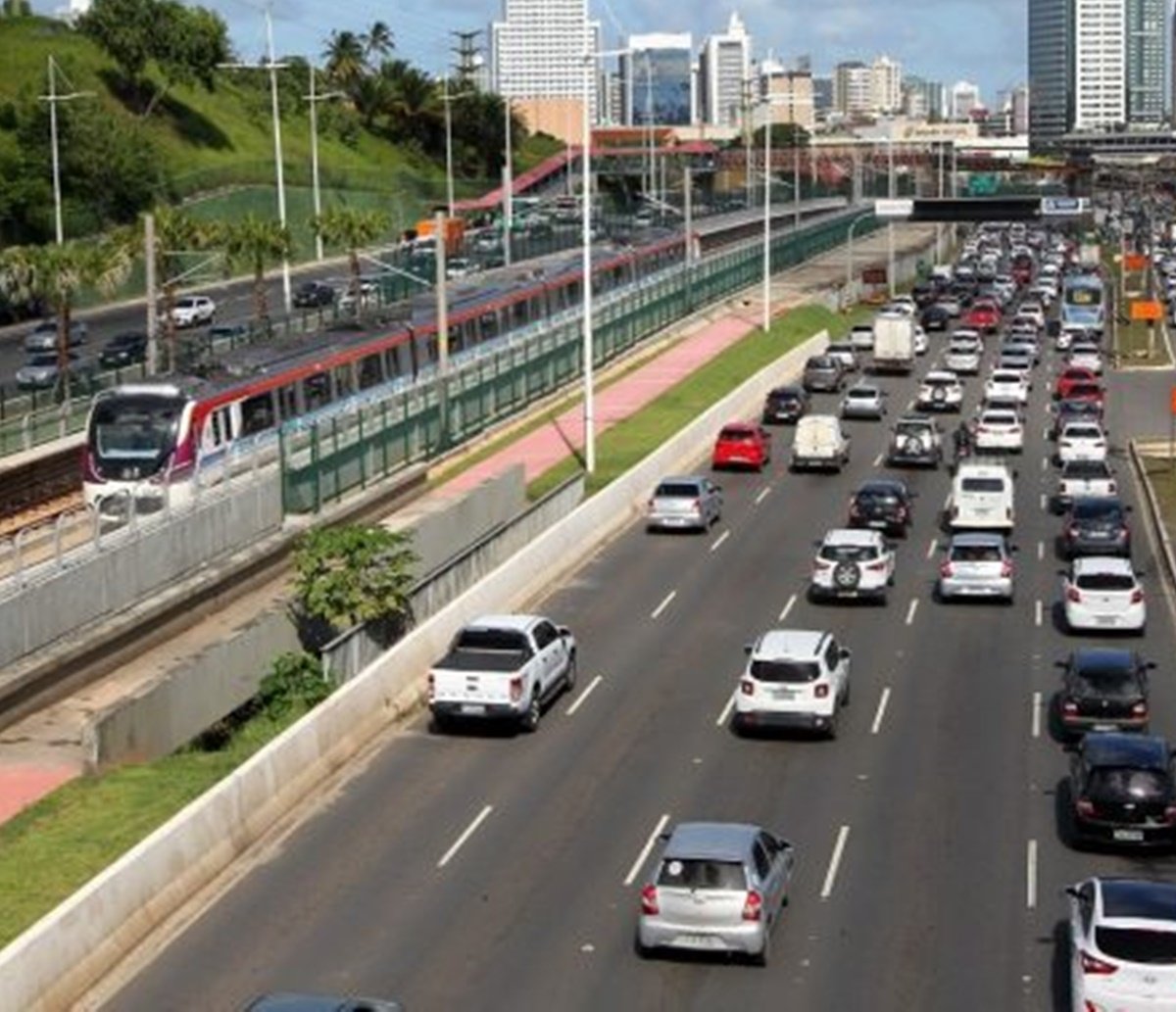 IPVA: donos de carros com placas teminadas em 1 a 6 devem pagar imposto neste mês de maio