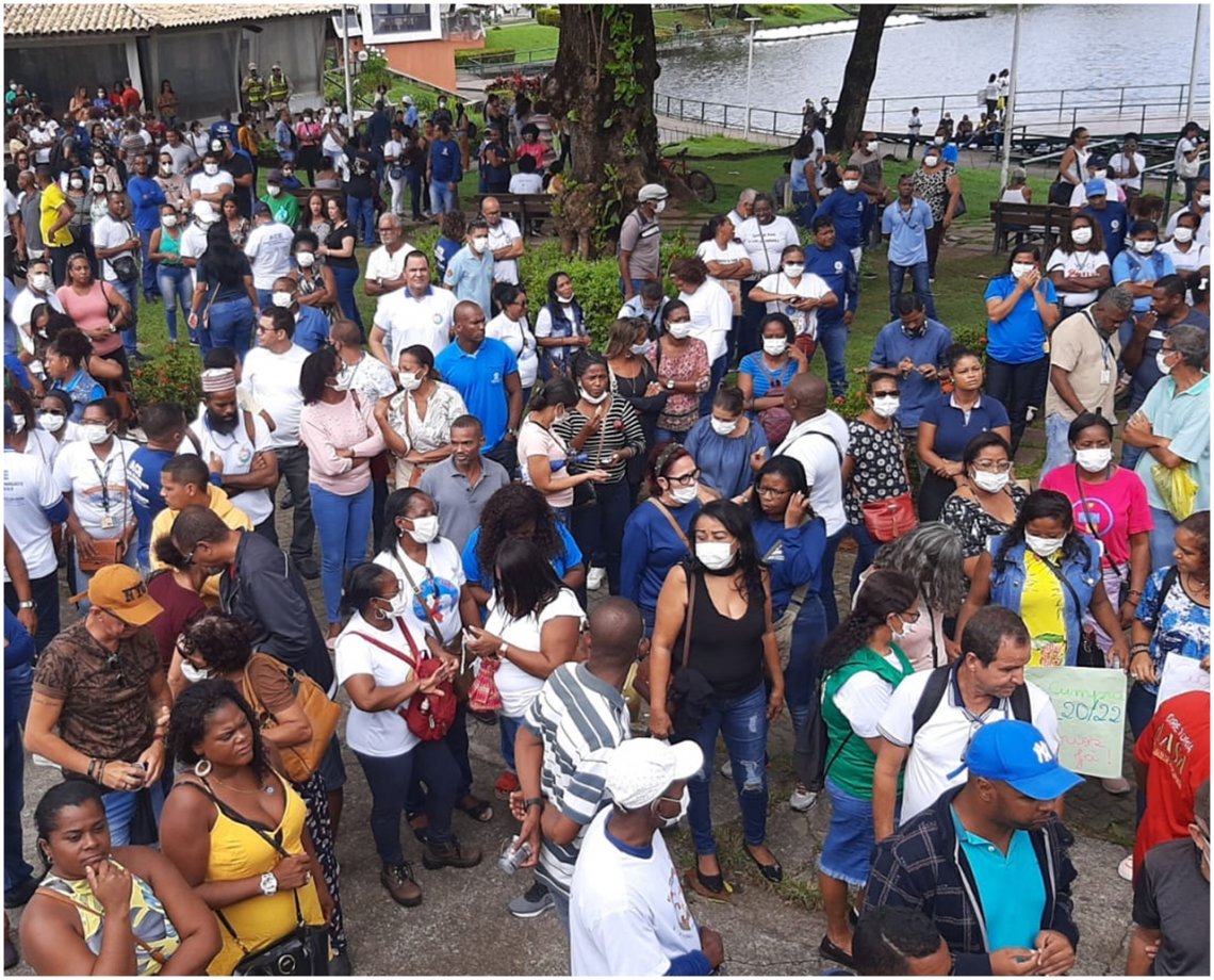 Agentes de saúde fazem protesto no Dique do Tororó, em Salvador; cobrança é por plano de carreira e pagamento de piso da categoria