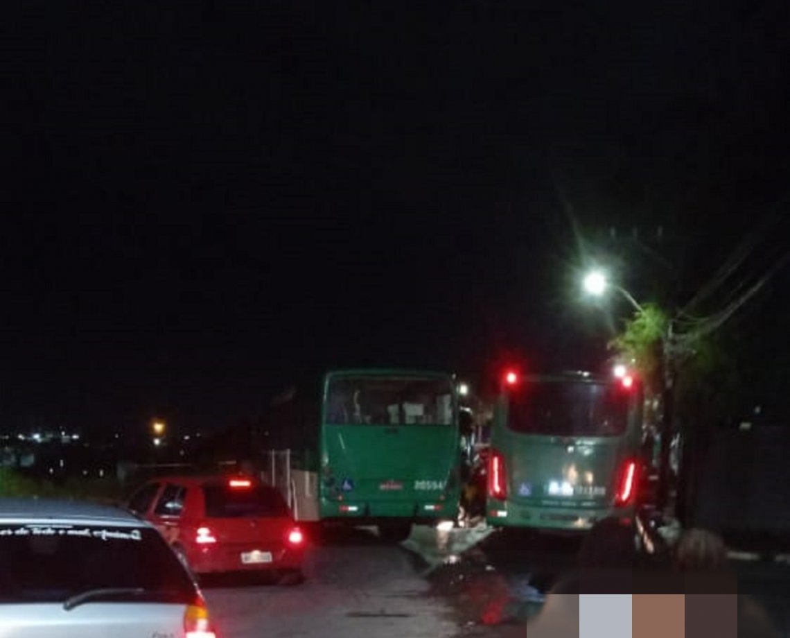 Criminosos fazem "arrastão" e levam pânico a moradores de Sussuarana, em Salvador