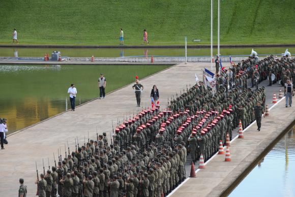 Posse de Dilma terá esquema de segurança com 4 mil agentes