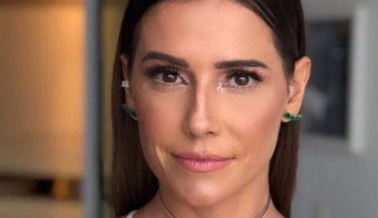 Sem citar nome, Deborah Secco assume que já se envolveu em relacionamento lésbico com famosa e, horas depois, nome é revelado 