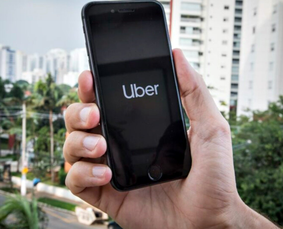 Uber exige que passageiros façam selfie em caso de pagamento em dinheiro; entenda novo protocolo