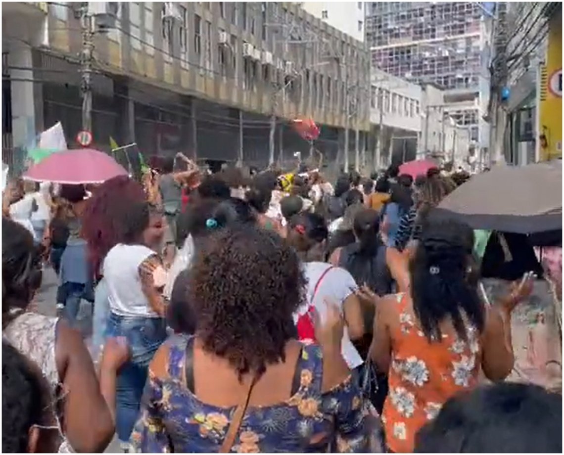 Justiça determina suspensão imediata da greve dos professores em Salvador