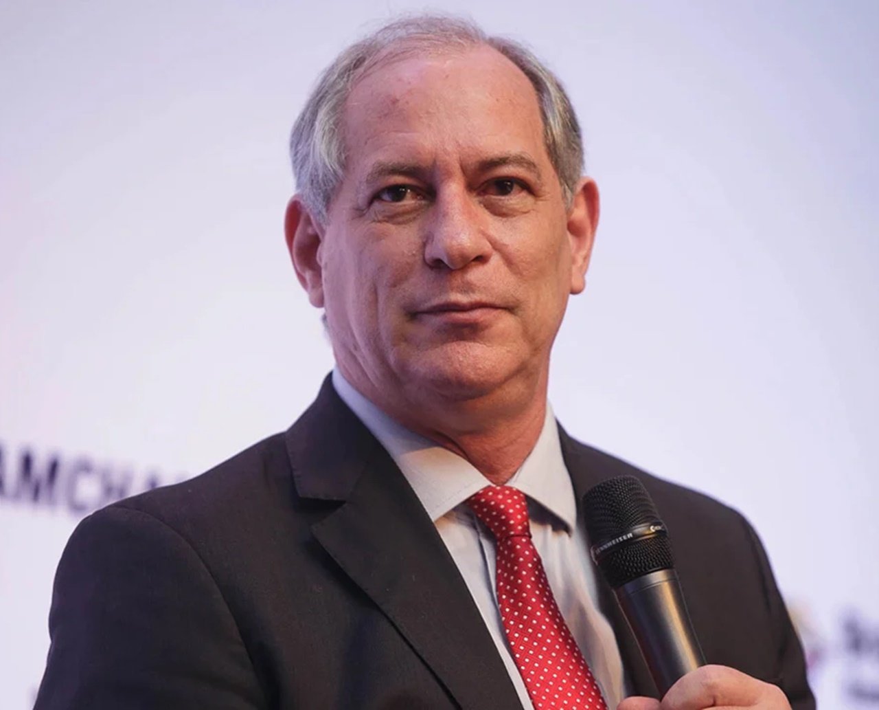 Ciro Gomes estará em Salvador para acompanhar celebrações pelo 2 de Julho