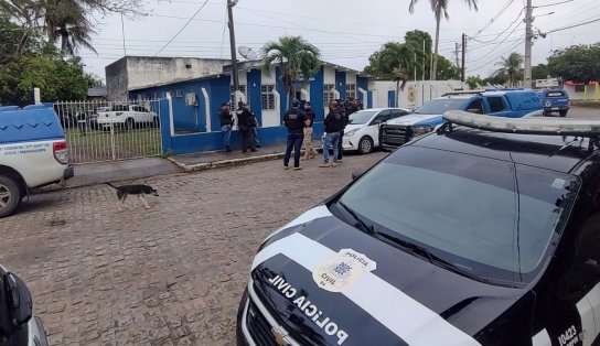 Dupla é presa por posse ilegal de animais silvestres e tráfico de drogas em Cruz das Almas