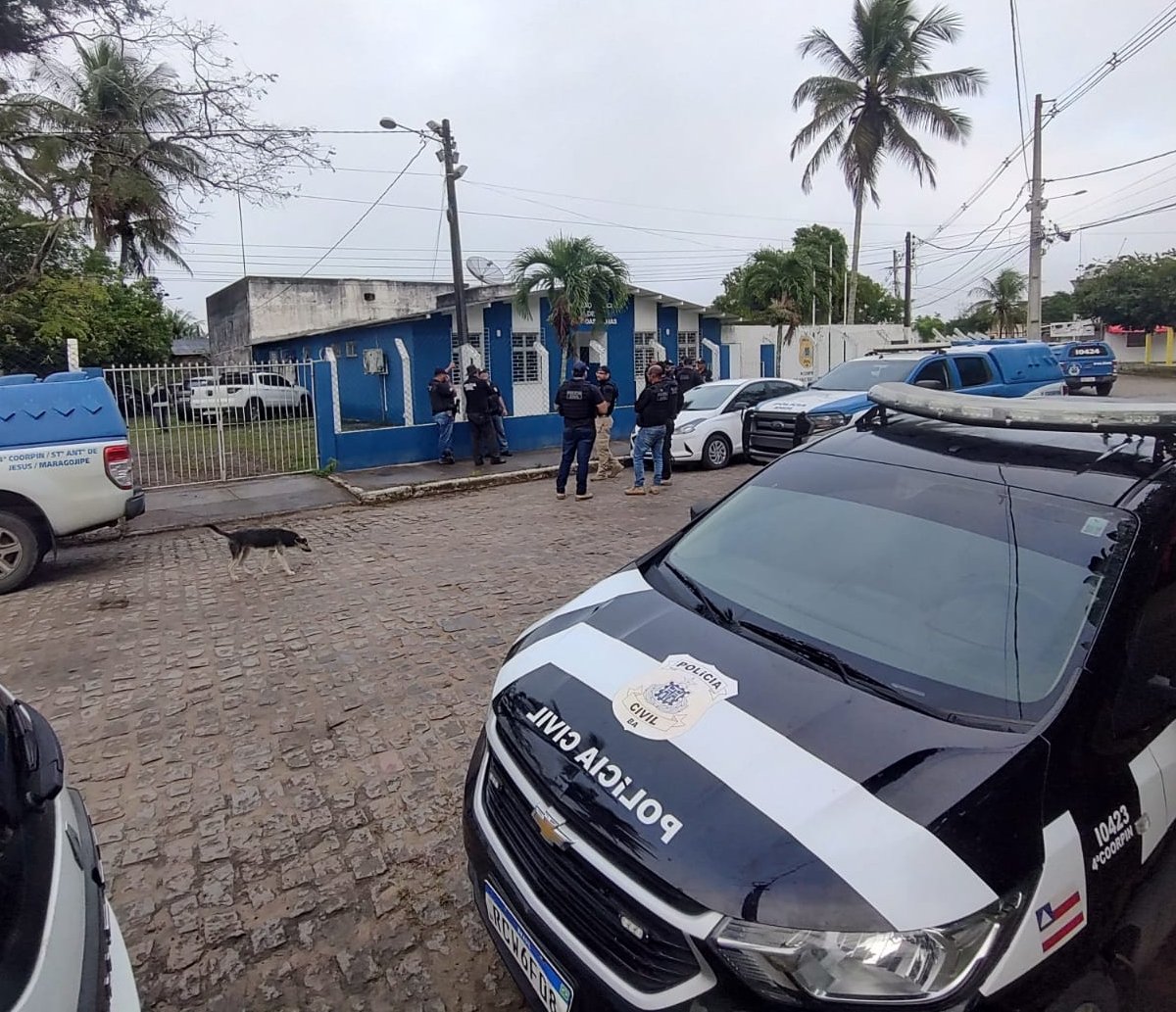 Dupla é presa por posse ilegal de animais silvestres e tráfico de drogas em Cruz das Almas