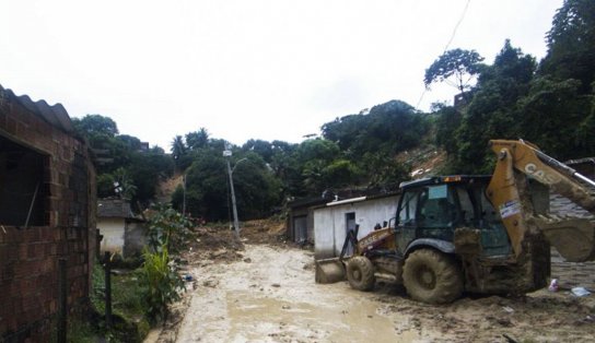 Número de mortos pela chuva em Pernambuco chega a 126 e pelo menos duas ainda estão desaparecidas