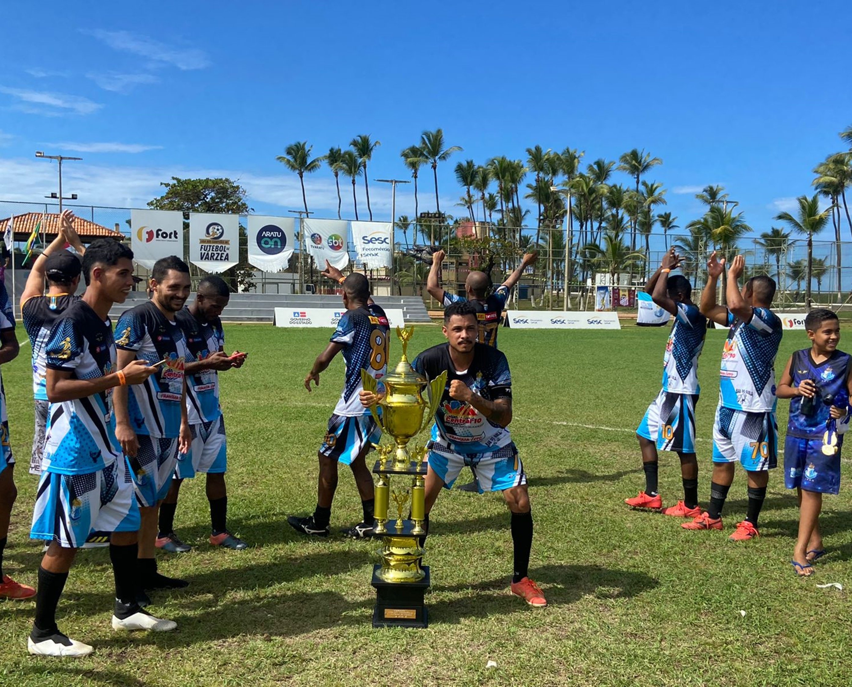 É campeão! Penharol vence Colorado de virada e conquista Liga dos Campeões de Várzea